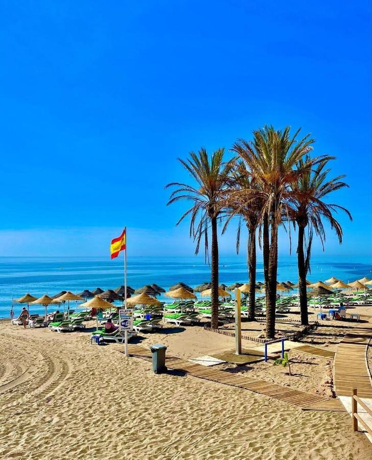 El Estudio De La Playa Benalbeach 324 Gran Terraza Vistas Al Mar Benalmadena Bagian luar foto