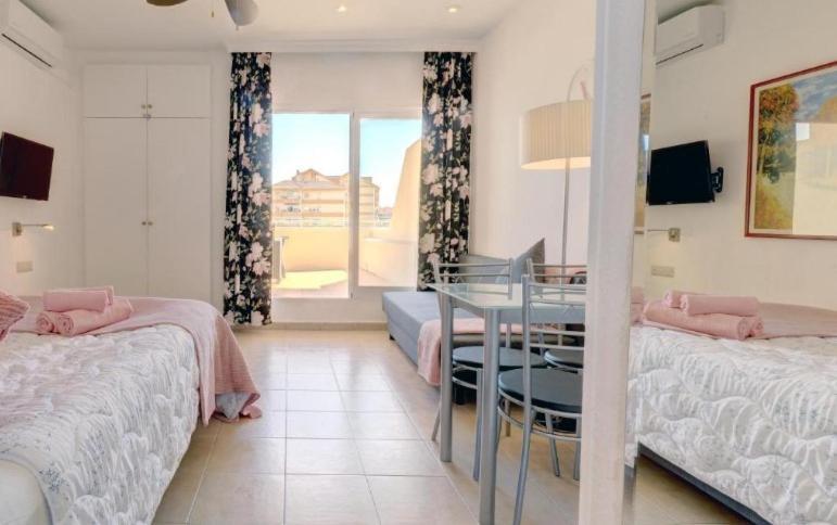 El Estudio De La Playa Benalbeach 324 Gran Terraza Vistas Al Mar Benalmadena Bagian luar foto